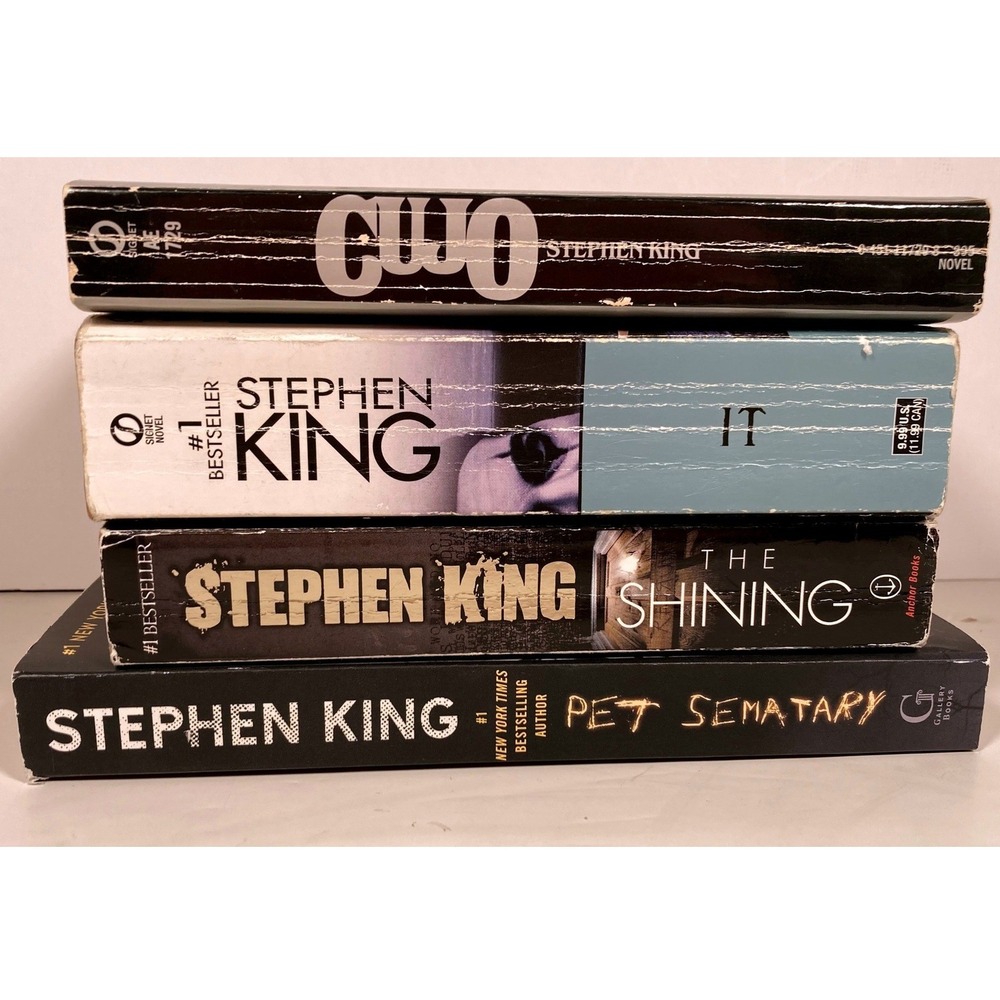Stephen King Horror Book Lot Cujo IT The Shining Pet Sematary Paperbacks 4 Books